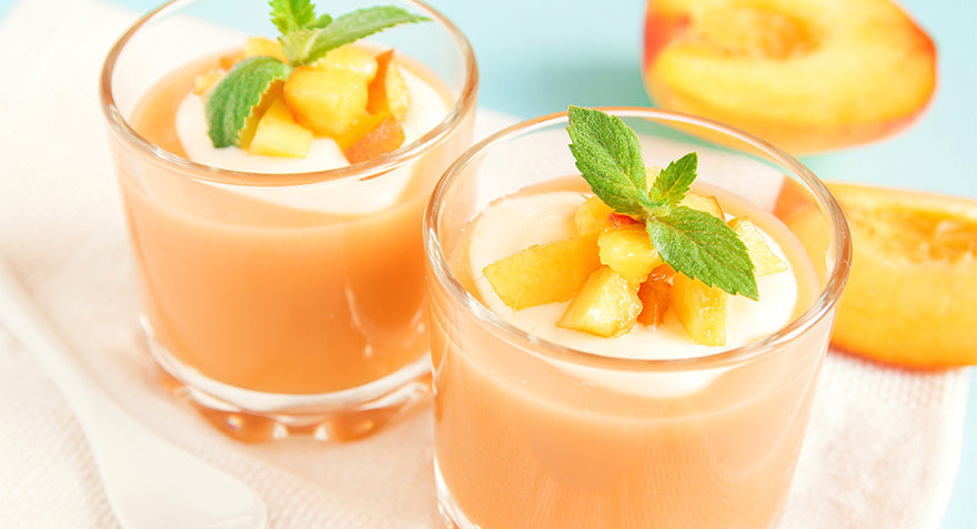 peach and almond smoothie