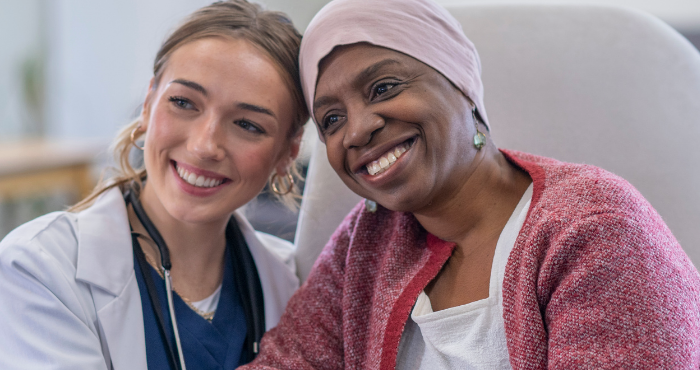 nutritionist with cancer patient