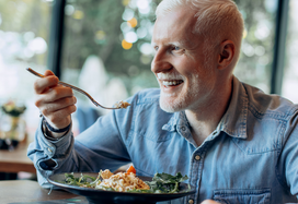 Man eating a healthy plate of food