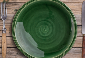 Plate setting with empty plate